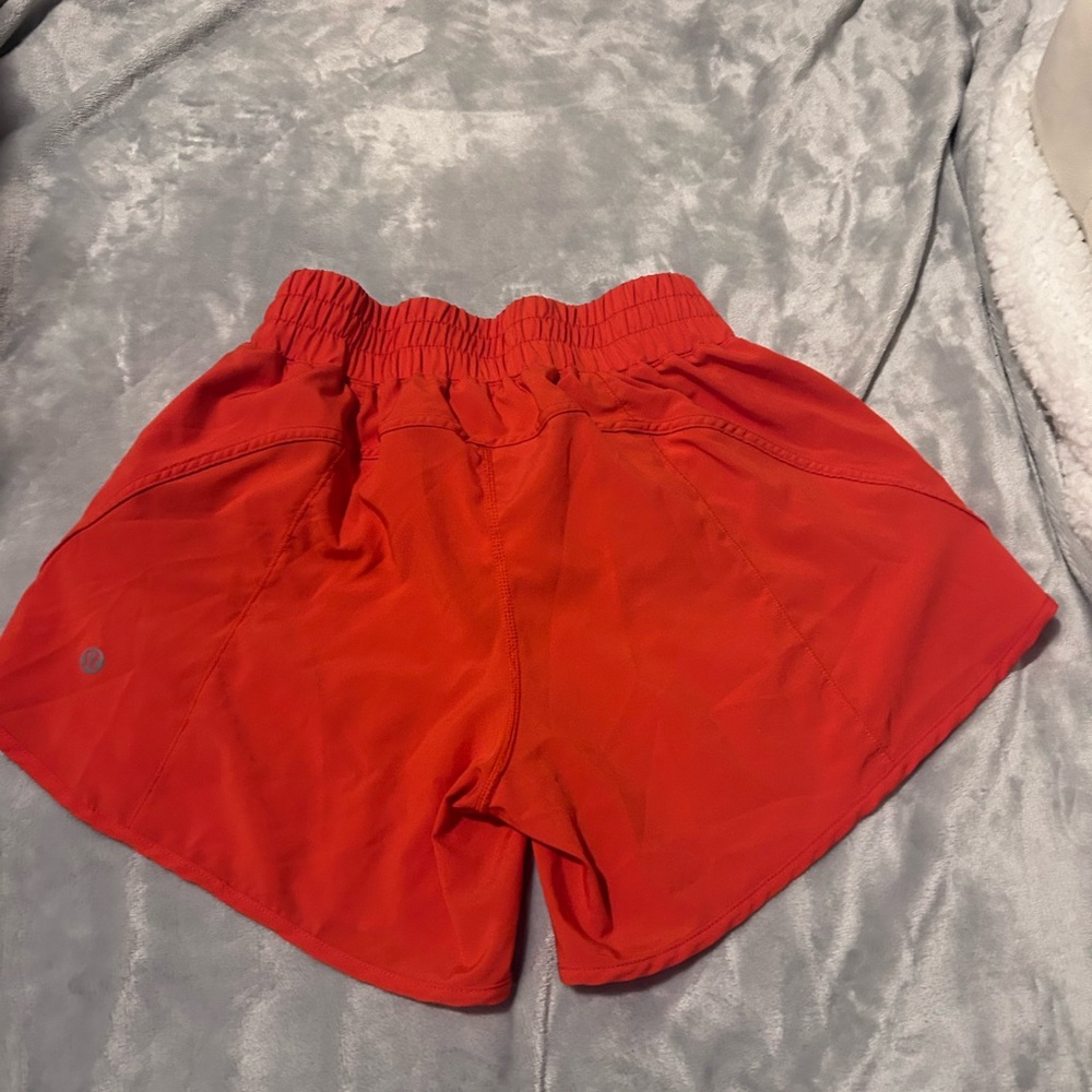 50% off w❤️ Lululemon Track That Mid-Rise Lined Short 5" Love Red 2 - Picture 6 of 7